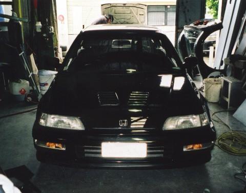 The bonnent vents in position